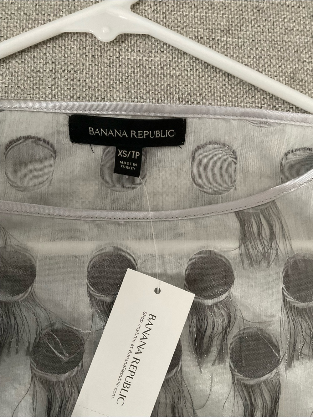Banana Republic Gray Sheer Dot Short Sleeve Blouse